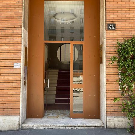 Tina41 Near Central Station,Isola,Corso Como,Piazza Gae Aulenti Милан Экстерьер фото